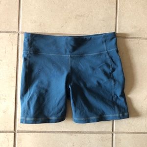 XXS Athleta Oceanic Teal Shortie